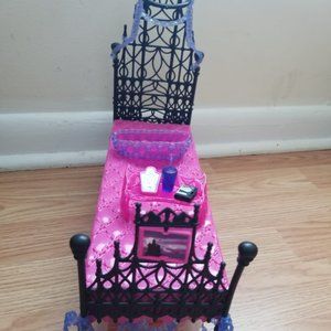 Monster High Bed